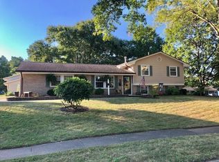 11 Avon Dr, Lexington, OH 44904