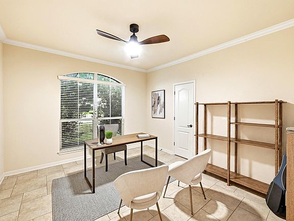 4th image of 2707 Brindisi Way