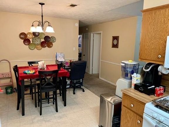 4th image of 2525 Allen Ridge Dr