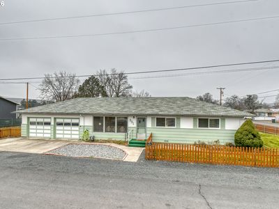 321 NE 42nd St, Pendleton, OR, 97801