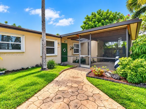 7140 Meade St, Hollywood, FL 33024