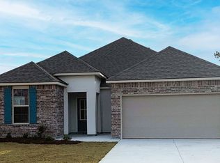 13780 Locke Ln, Walker, LA 70785