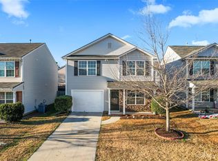 216 Hunslet Cir, Charlotte, NC 28206