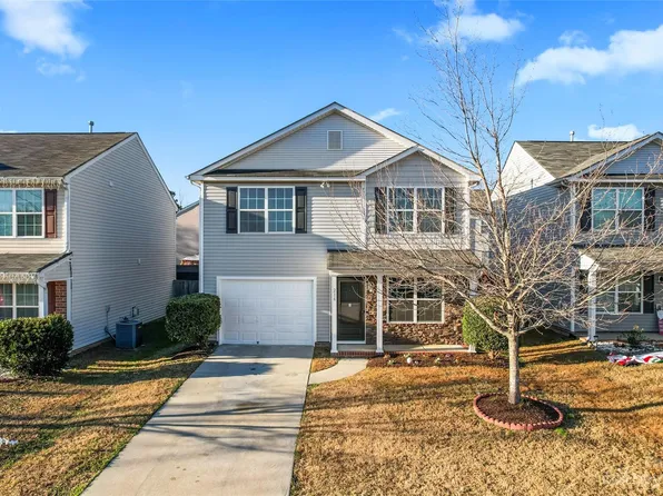 216 Hunslet Cir, Charlotte, NC 28206