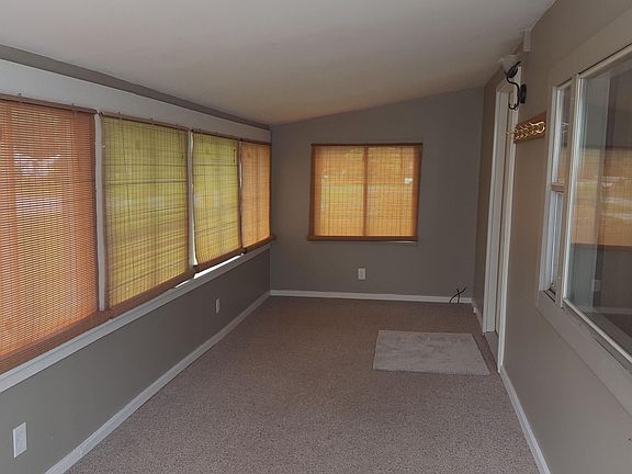 5th image of 1805 Kingsbury Dr