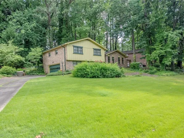 3206 Pyrite Cir SW, Atlanta, GA 30331