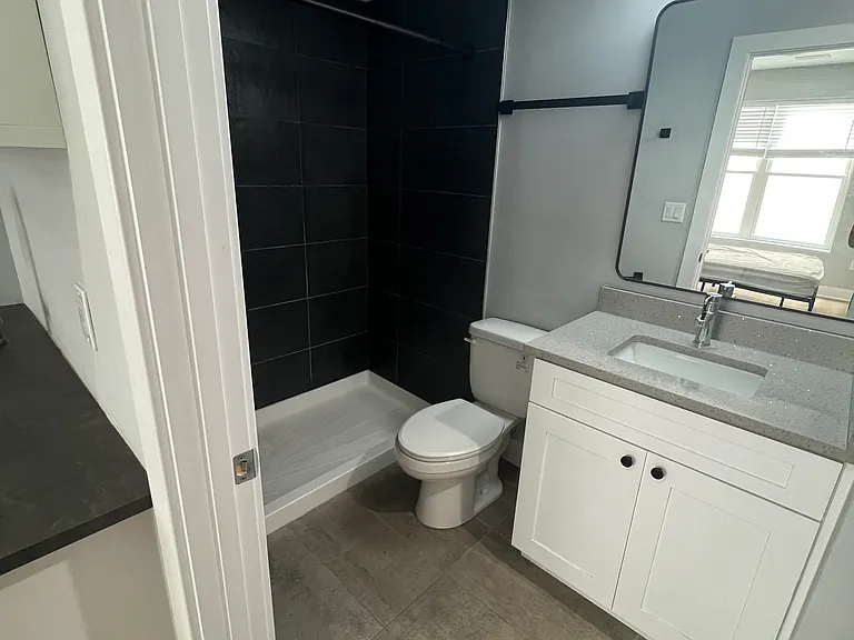 1032 Park Rd NW #3.3 — Photo 5