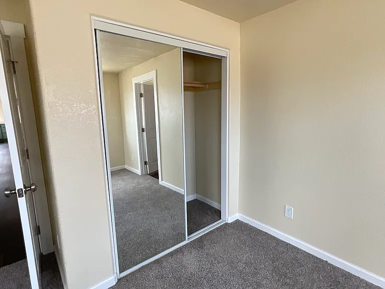 4505 S Calle Amigo — Photo 32