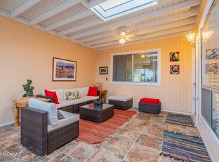515 W Calle De Oro, Green Valley, AZ 85614