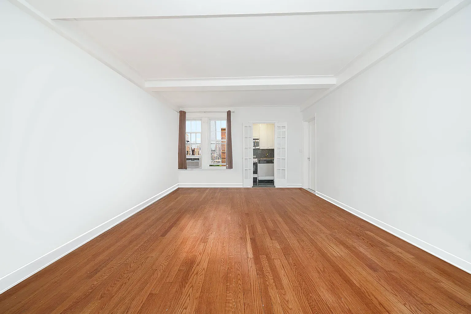 41 West 72nd Street — Photo 2