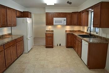 2nd image of 4408 Bluebird Dr