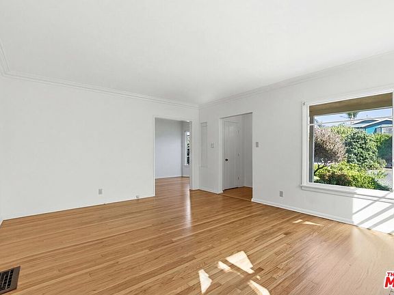 5th image of 1019 Pine St