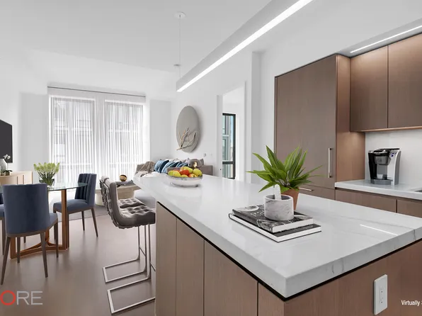 77 Charlton Street image 1 of 17