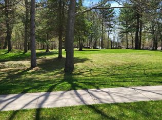 1275 Wickre Dr, Cumberland, WI 54829