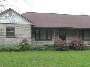 5242 Coloma Rd, Coloma, MI 49038