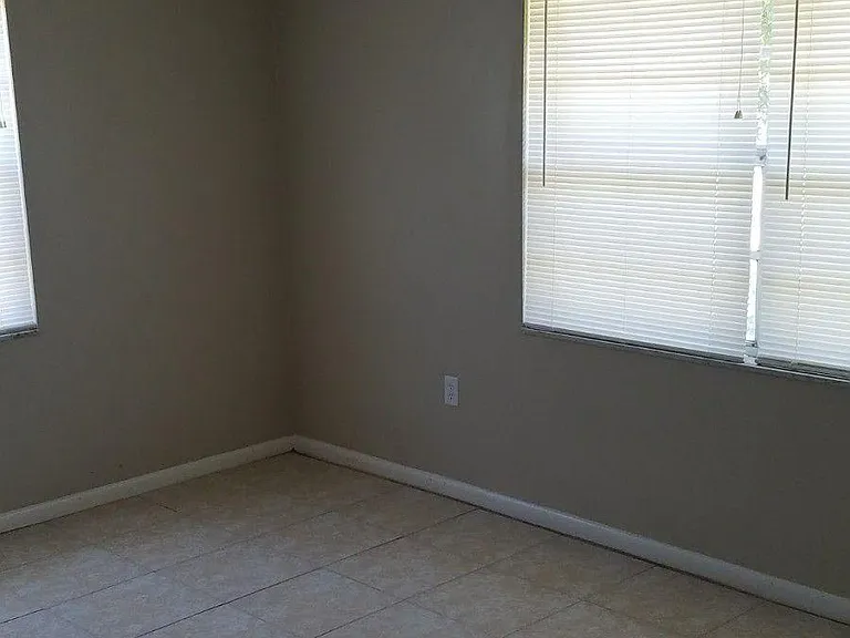 4628 Date Palm Dr — Photo 5