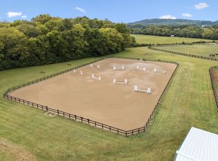 4376 Trousdale Ln, Columbia, TN 38401