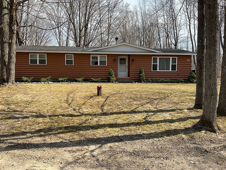 1st image of 9378 Whispering Pines Dr