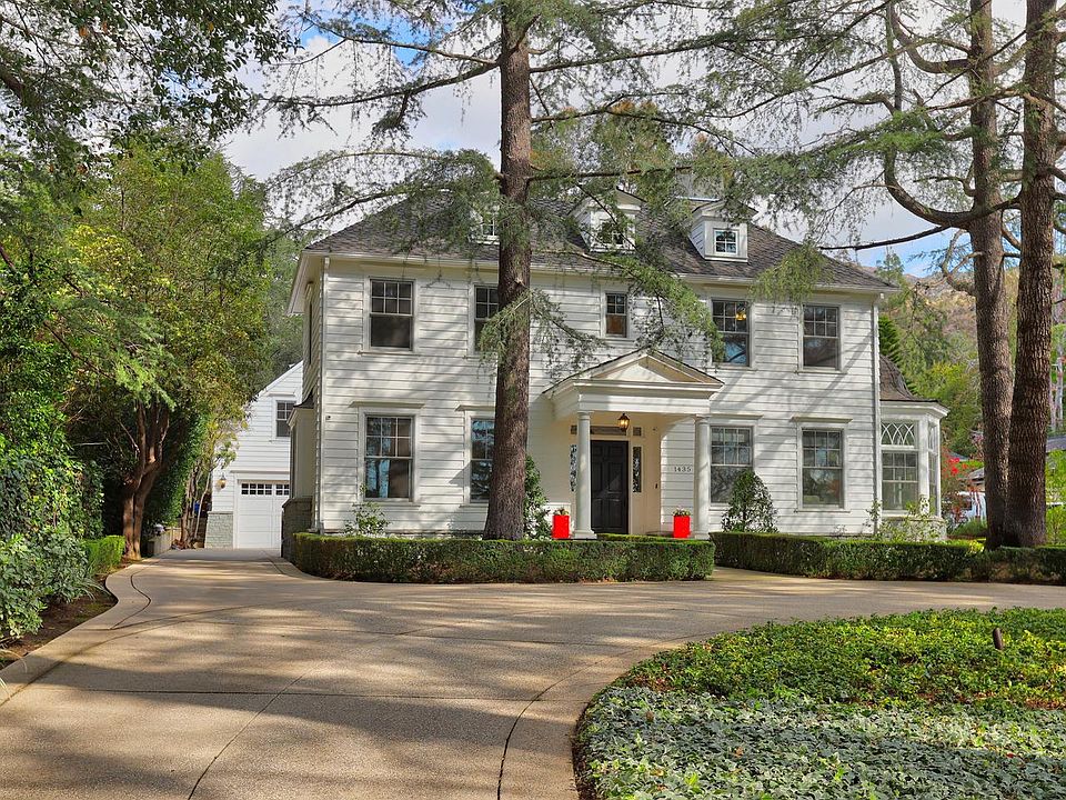 1st image of 1435 El Vago St