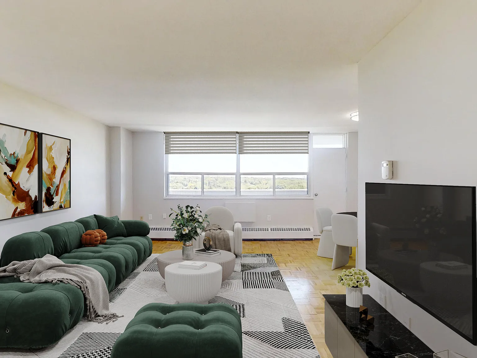 111 Inverlochy Boulevard — Photo 3