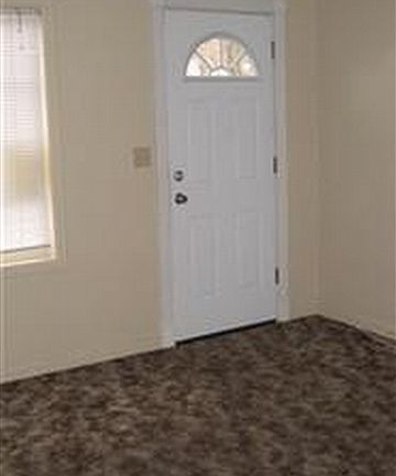 5th image of 106 E Cleveland Blvd