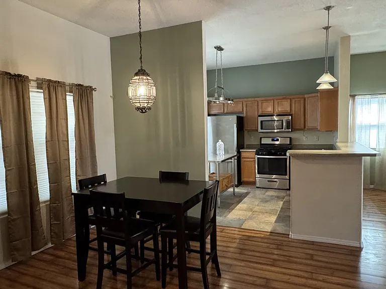 213 Calle Evangeline — Photo 2