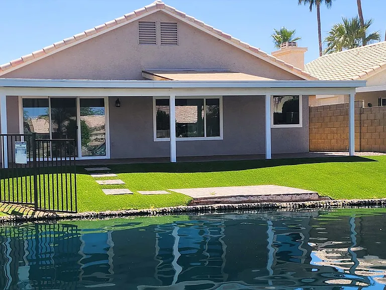 1382 E Butler Cir — Photo 3