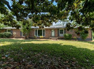 460 Walton Ferry Rd, Hendersonville, TN 37075