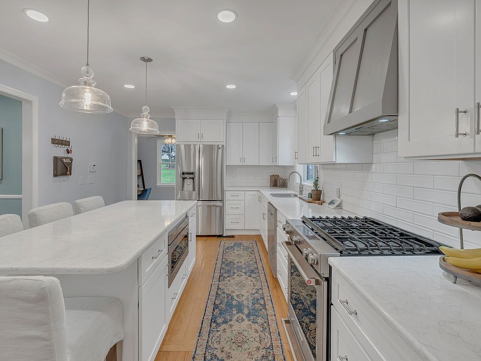 1st image of 5057 Dovecote Dr