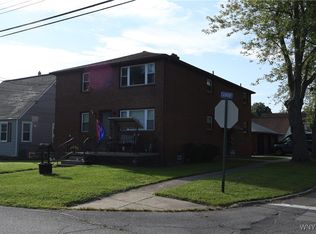 105 Fernald Ave, Buffalo, NY 14218