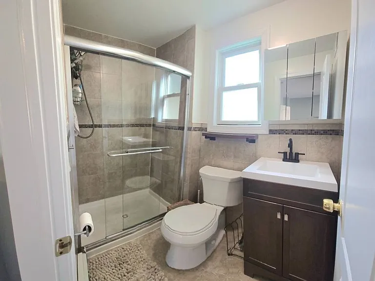 15 Keating St — Photo 11
