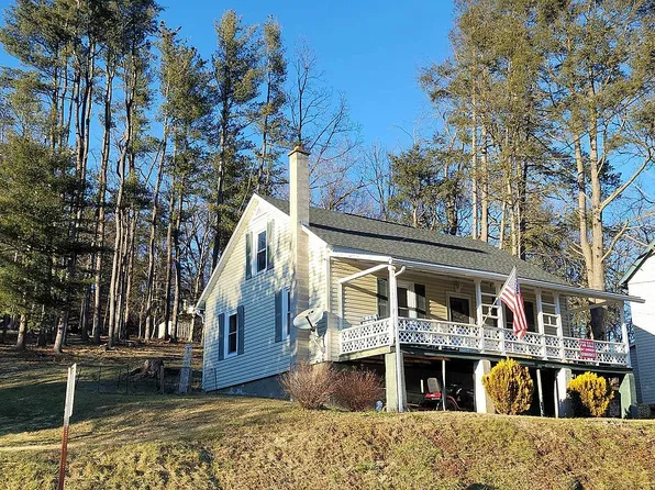 351 W 4th St, Lock Haven, PA 17745