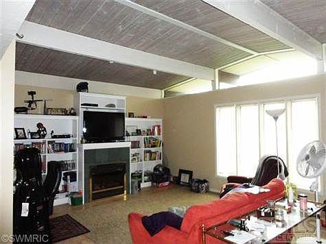 4th image of 714 S Beacon Blvd APT 68