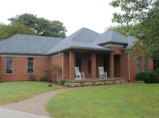 919 Autumn Ave, Bardstown, KY 40004