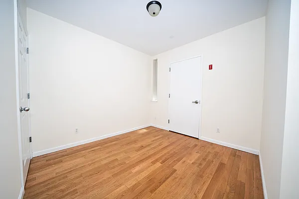 Rented by Level Group | media 8