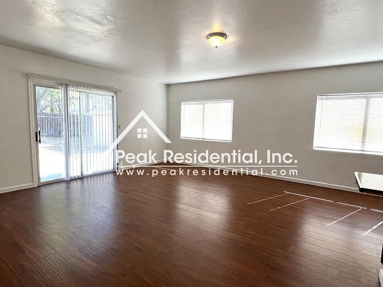 7417 Amherst St — Photo 14