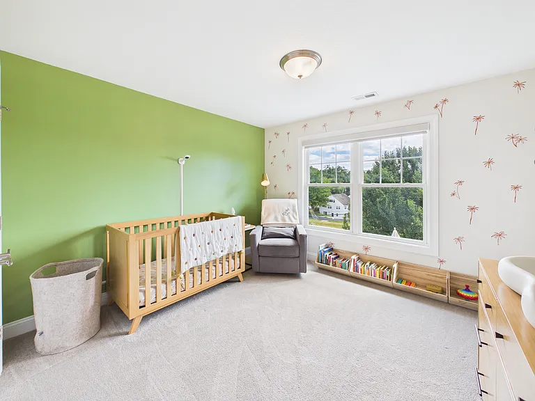 912 Kentwood Dr — Photo 34