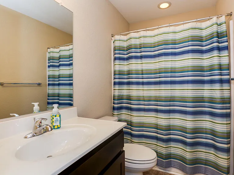 4988 Almandine Ave — Photo 15