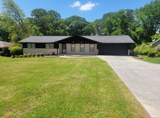 2510 Lake Capri Rd NW, Conyers, GA 30012