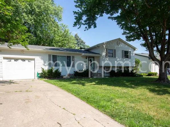 12642 Westwood Ln, Omaha, NE 68144