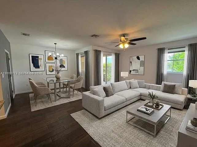 2373 SE 14th St #2373 — Photo 3