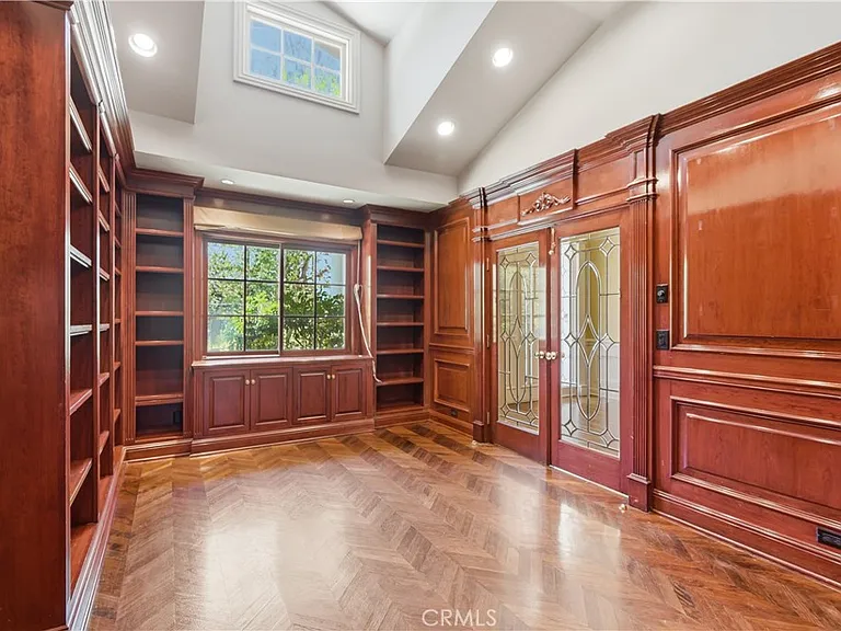 24612 Wingfield Rd — Photo 15