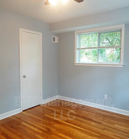 8713 Plymouth St #3 — Photo 27