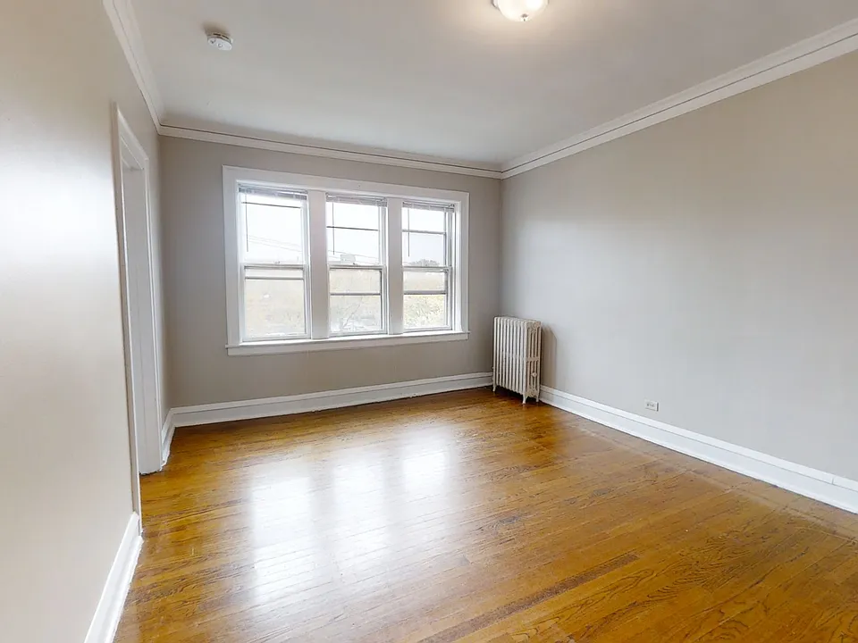 232 Elmwood Ave #2N