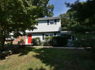 78 Southview Ter N, Middletown, NJ 07748