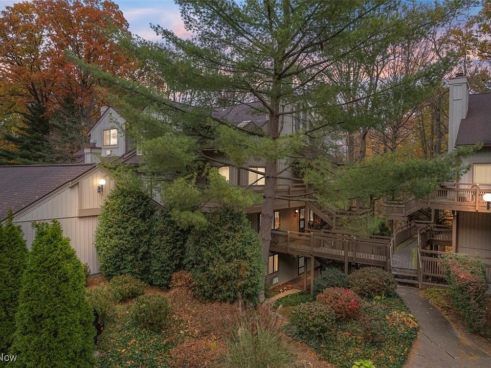1st image of 524 Meredith Ln