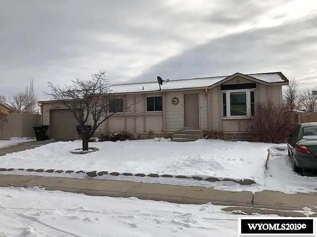 1st image of 1575 S Riverbend Dr