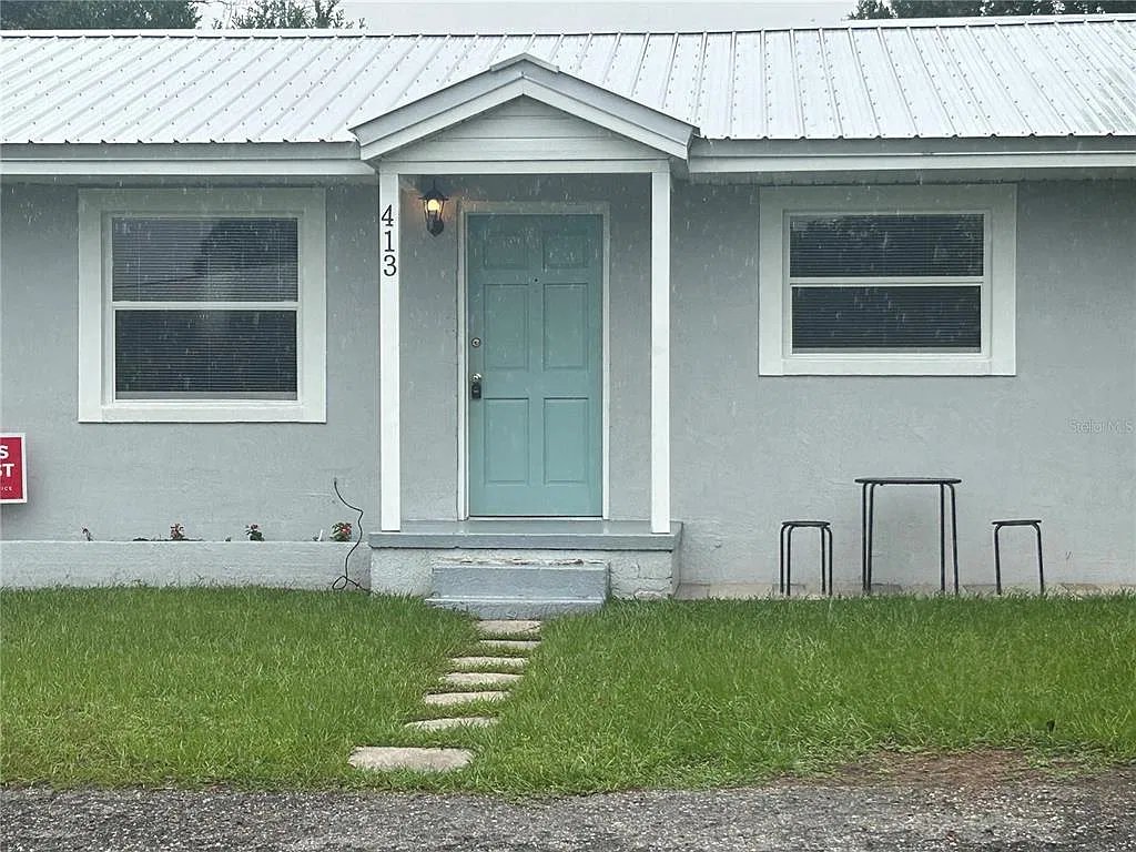 2 bed, 1.0 bath, 650 sqft, $1,150 — Photo 2
