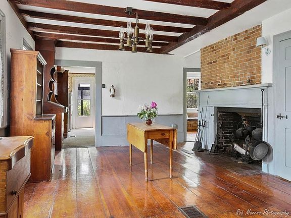 4th image of 6 Grove St