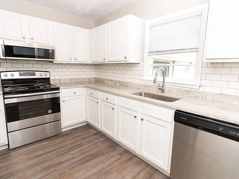 26 Paulmar Dr — Photo 2